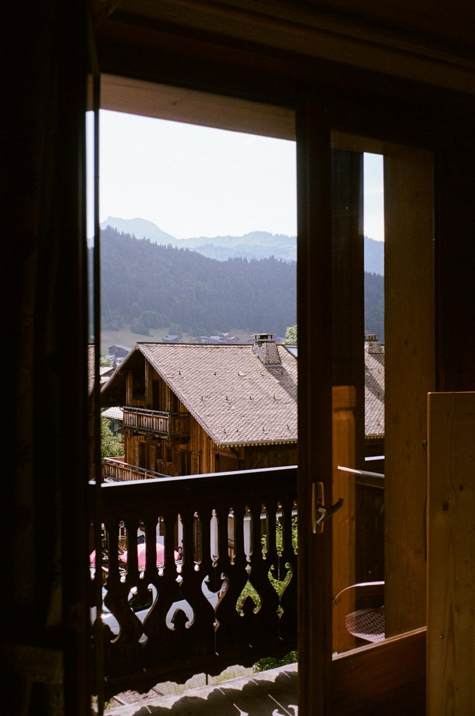 Jade Crest Hollow Accommodations